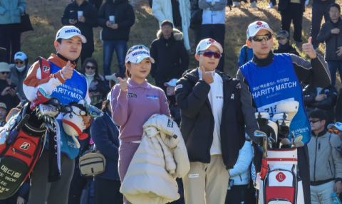 국내파, 백송홀딩스·부산일보 채리티 매치 첫날 2승 1무로 앞서 나가