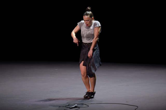 로시오 몰리나의 ‘칼렌타미엔토’(워밍업) 공연 모습. 팔레 드 페스티벌(칸) 제공