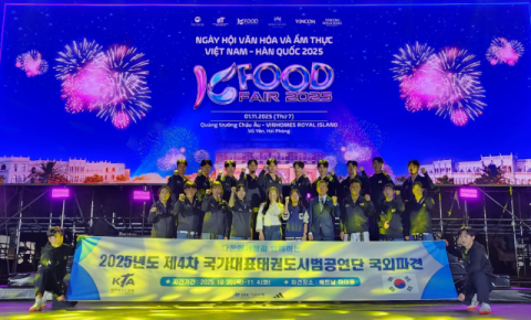 고신대 태권도학과 교수·학생, 국가대표 시범단으로 개막식 빛내