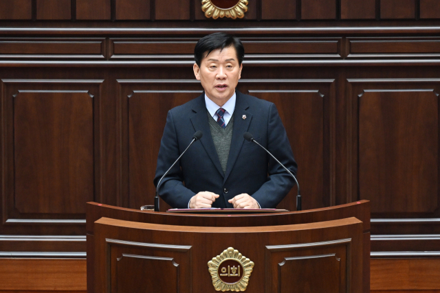 부산시의회 건설교통위원장인 김재운(부산진3) 의원이 대표발의한 ‘부산광역시 건축 조례 일부개정조례안’은 오는 6일 본회의에서 통과될 예정이다. 부산일보DB