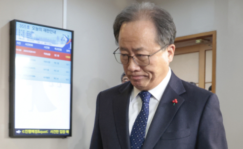 김석준 부산교육감 ‘징역형 집행유예’… “해직 교사 특채, 임용권 남용” (종합)