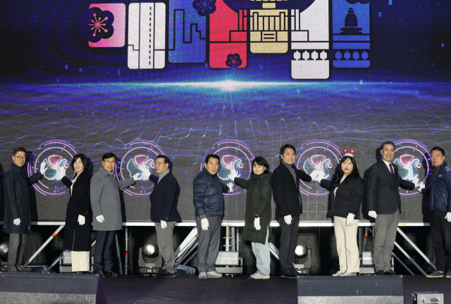 양산시가 지난 13일 물금읍 양산신도시에서 ‘온 골목 온 기 페스티벌’을 개최하고 있다. 양산시 제공