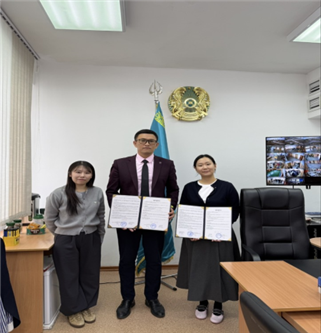 청년 월드클래스 나해리 대표, 카자흐스탄서 ‘부산형 온라인 스쿨’ 전파