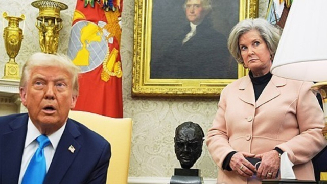 도널드 트럼프 미국 대통령(왼쪽)과 수지 와일스 백악관 비서실장(오른쪽). AP 연합뉴스 자료사진