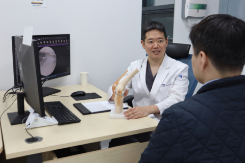 갑자기 무릎서 ‘뚝’ … 반월상 연골판 한번 손상되면 이전 탄성 회복 어려워