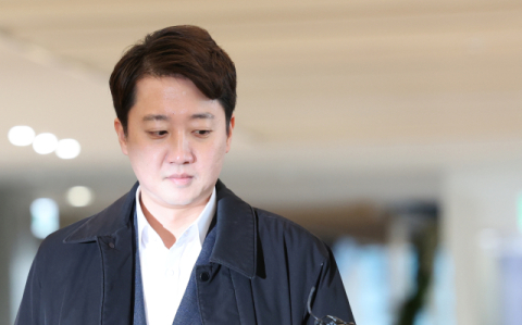 '尹 공천개입' 이준석, 김건희특검 피의자 조사 