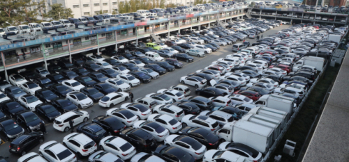 부산의 한 중고차 매매단지 전경. 부산일보DB