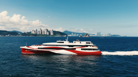 유람선 ‘팬스타 그레이스호’와 함께 낭만적인 연말을…