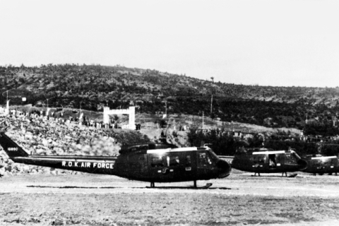 “60년 전 진주 모습 본다” 옛 진주시 사진전 ‘눈길’