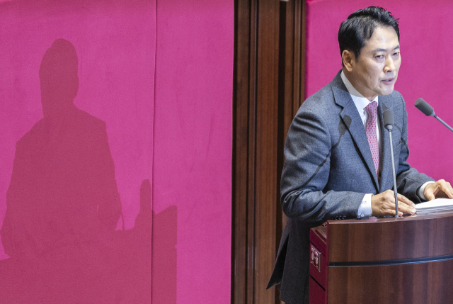 국민의힘 장동혁 대표가 22일 국회에서 열린 12월 임시국회 본회의에 내란전담재판부 법이 상정되자 무제한 반대 토론(필리버스터)을 시작하고 있다. 연합뉴스