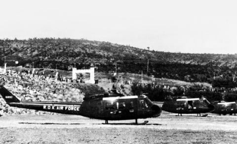 “60년 전 진주 모습 본다” 옛 진주시 사진전 ‘눈길’