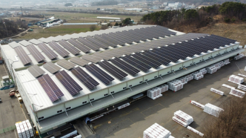 공장지붕에 태양광 활성화…2030년까지 재생에너지 100GW 기여