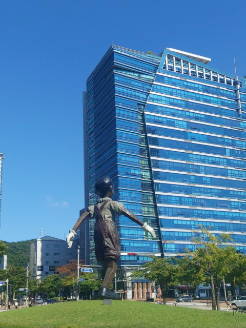 [김경진의 기록으로 그림 읽기] 희망을 품고 나아가는 피노키오