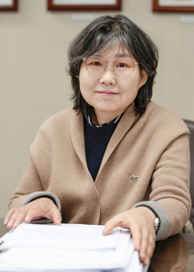 정영선 작가. 정대현 기자 jhyun@