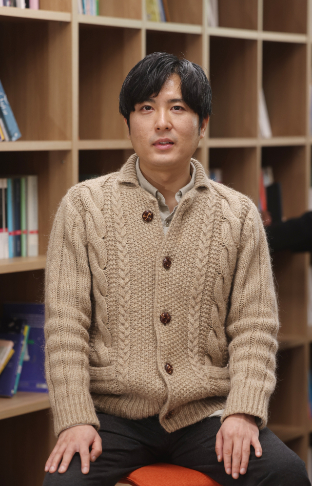 김형식 평론 당선자. 이재찬 기자 chan@