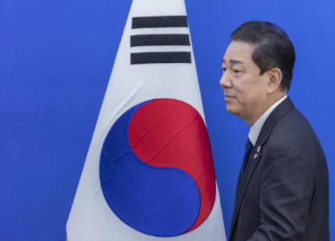 김병기 “이 정부 걸림돌 돼선 안돼”…비위 의혹 원내대표 사퇴