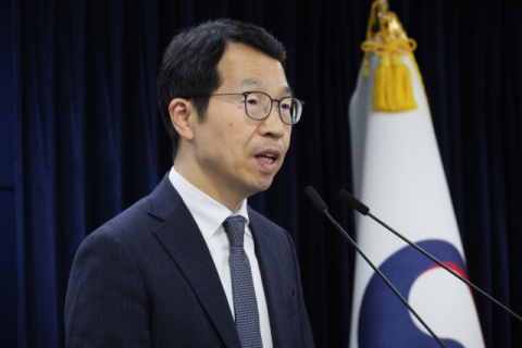 2040년 의사 1만 1000명 부족…2027년 의대 증원 논의