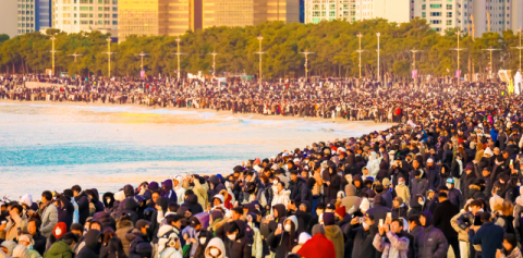 드디어 밝은 병오년 새해… “희망 가득한 한 해 되길”