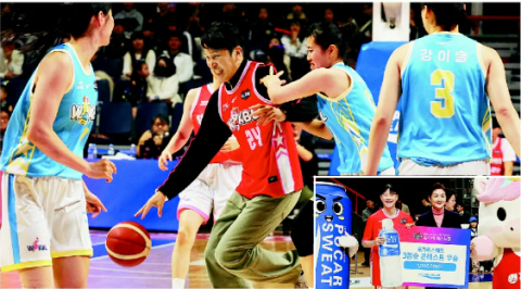 [포토뉴스] 감독이라도 집중 마크