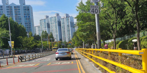 차량 방호 울타리 설치 모습.