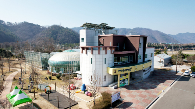 경남 의령곤충생태학습관 건물 전경. 의령군 제공