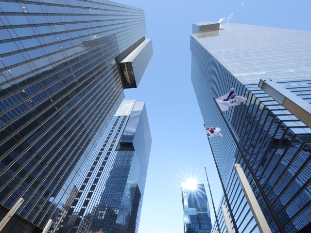 서울 서초구 삼성전자 건물 사옥 전경. 연합뉴스