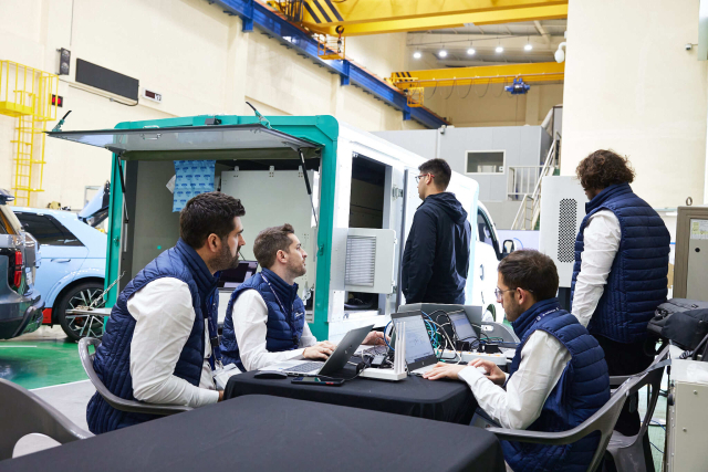 부울경 지역에 지식재산(IP) 관련 인프라가 부족해 기술의 개발, 보호가 어렵다는 지적이다. 한국전기연구원에서 실험을 하는 모습. 한국전기연구원 제공