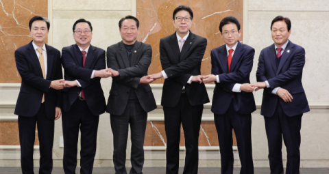 국회서 제동 걸린 행정통합 속도전