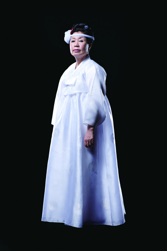 동해안별신굿보존회 김동연 전승교육사. 국립부산국악원 제공