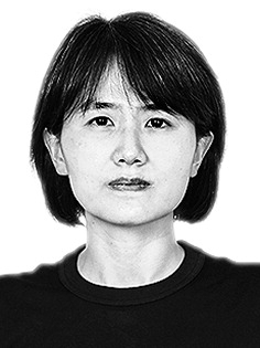 [데스크 칼럼] 여기 사람이 산다