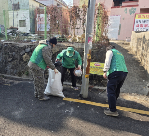 영도구 영선2동 새마을단체, ‘우리동네 새단장’ 환경정비 실시