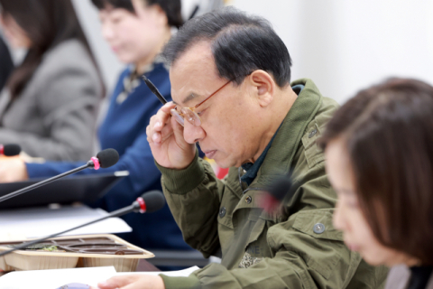 대거 물갈이 위기… 부산 국힘 기초단체장들 “나 떨고 있니?”