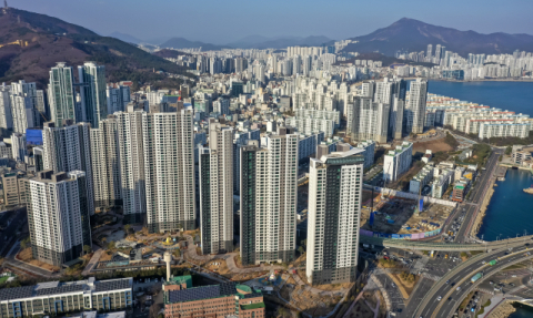 ‘국평’ 전셋값 8억… 부산 전세 품귀 현상에 부르는 게 값