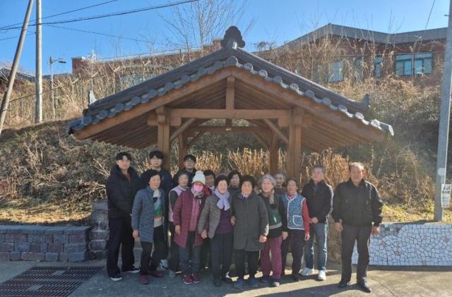 BAT코리아제조(이하 BAT 사천공장)는경상국립대학교와 함께 사천시 신기마을 우물 복원사업을 추진한다. BAT코리아제조 제공