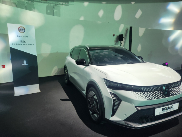 ‘올해의 수입차’에 오른 르노코리아의 ‘세닉 E-테크 100% 일렉트릭’.배동진 기자