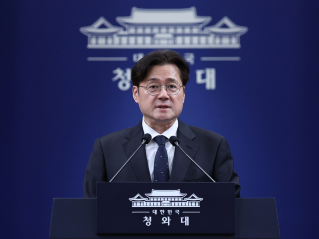 홍익표 청와대 정무수석, 연합뉴스