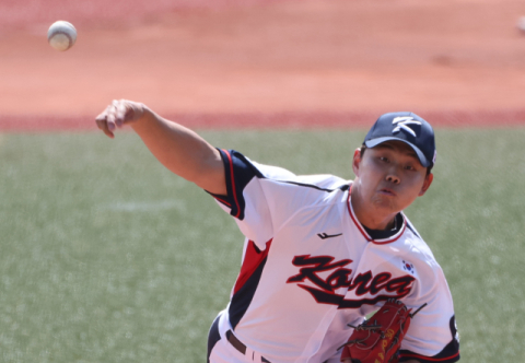 WBC ‘1차전 징크스’ 넘어야 예선 통과 보인다