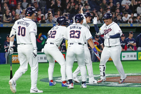 홈런 4방 폭발…WBC 야구 대표팀 1차전 ‘완승’