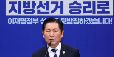 민주당 ‘4무 4강’ 공천 강조… ‘한국시리즈 경선’에 시끄러운 국힘