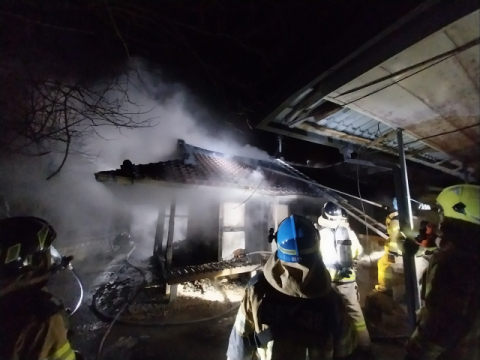 하동군 횡천면 주택화재…인명 피해 없어