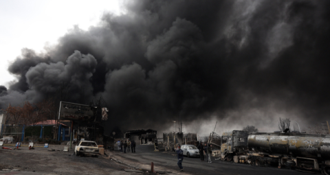 천장 뚫린 유가, 금융시장 또 패닉