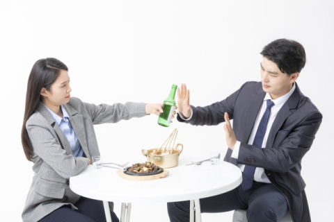 그만 부어라 제대로 마셔라 [비즈앤피플]