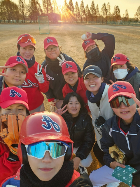 ‘부산올인여자야구단’ 선수들은 “야구는 사람이 먼저인 운동이다”라고 말한다. ‘부산올인여자야구단’ 제공