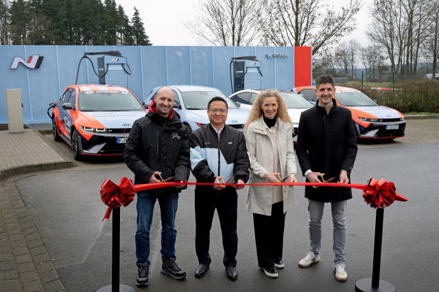 현대자동차의 독일 뉘르부르크링 내 EV 급속 충전소 개소 모습.현대차 제공