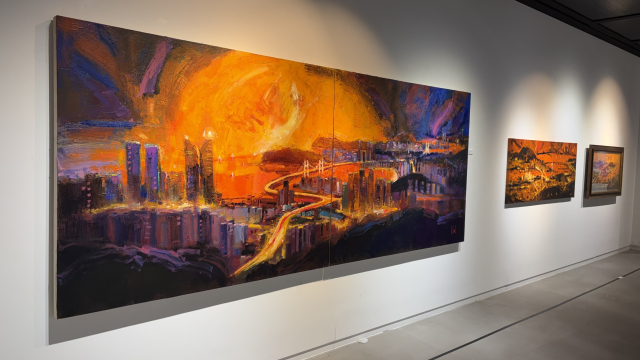 아스티갤러리에서 열리고 있는 '김충진전-부산항, 기억에서 감성으로' 설치 전경. 김은영 기자 key66@