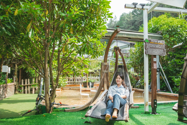 통영 나폴리농원이 문화체육관광부와 한국관광공사가 공동 주관하는 ‘우수 웰니스 관광지’에 4회 연속 선정됐다. 통영시 제공