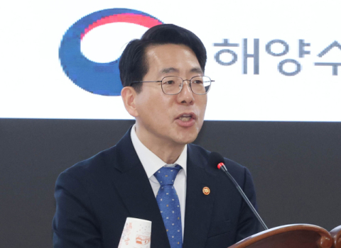 [사설] 갈 길 먼 해수부 기능 강화, 황종우 장관 어깨 무겁다