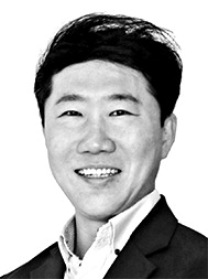[전대식의 디지털 광장] AI 파고, 다시 ‘사람만이 희망이다’