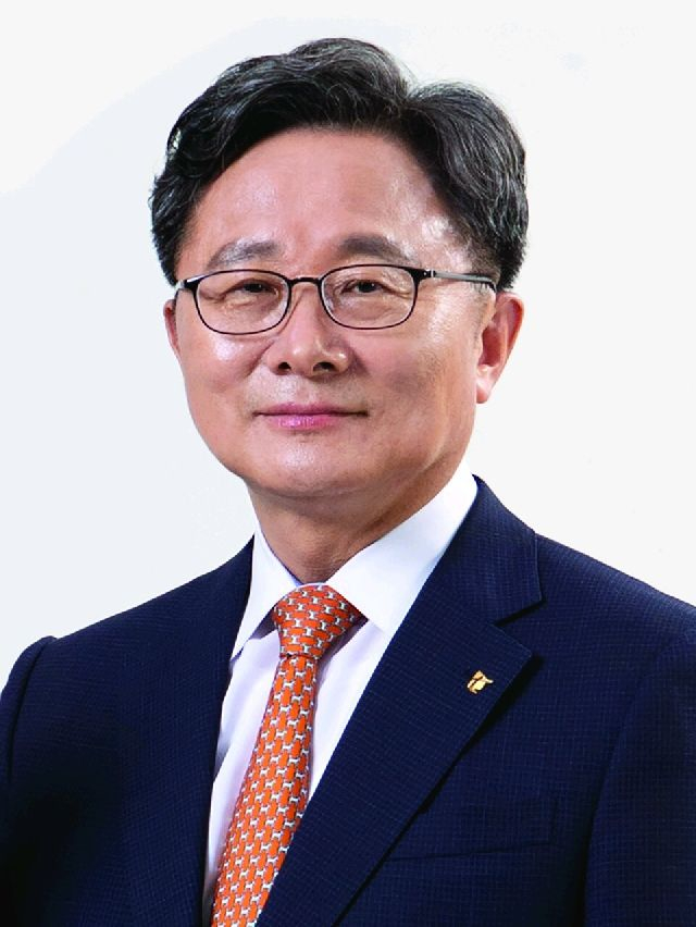전호환 전 동명대 총장. 부산일보DB