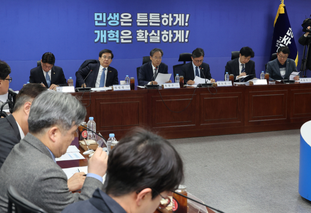 6일 국회 의원회관에서 열린 중동전쟁 경제 대응 특별위원회 2차회의. 연합뉴스